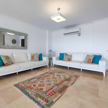 Haus Withaut Pool Apartament Kaş